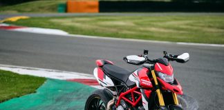 2022 Ducati Hypermotard 950 SP. Pressbild från Ducati