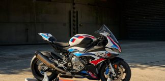 BMW M1000RR